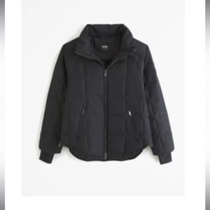 YPB On the Go Puffer
SKU: 656322416
Size: Onyx S